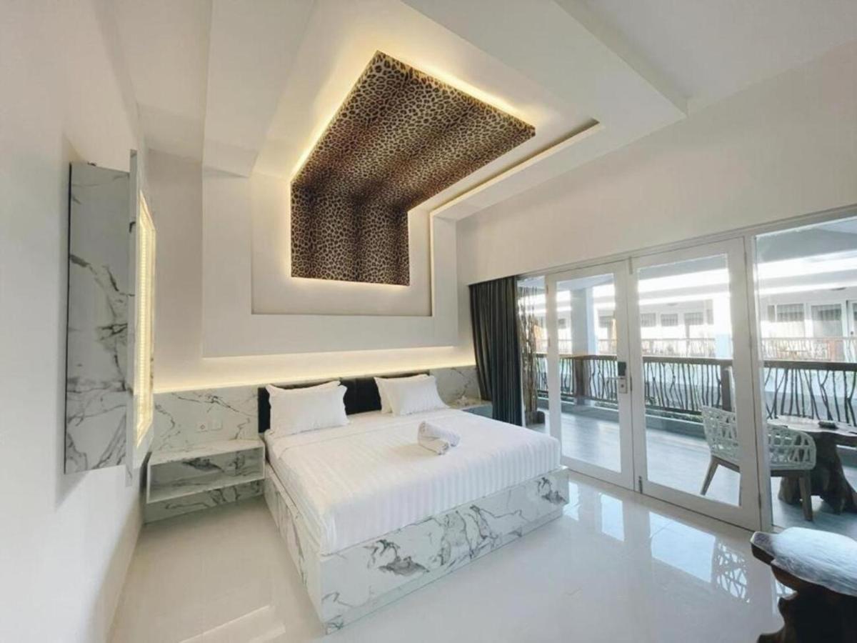 Sea Shell Resort Gili Trawangan Exterior photo