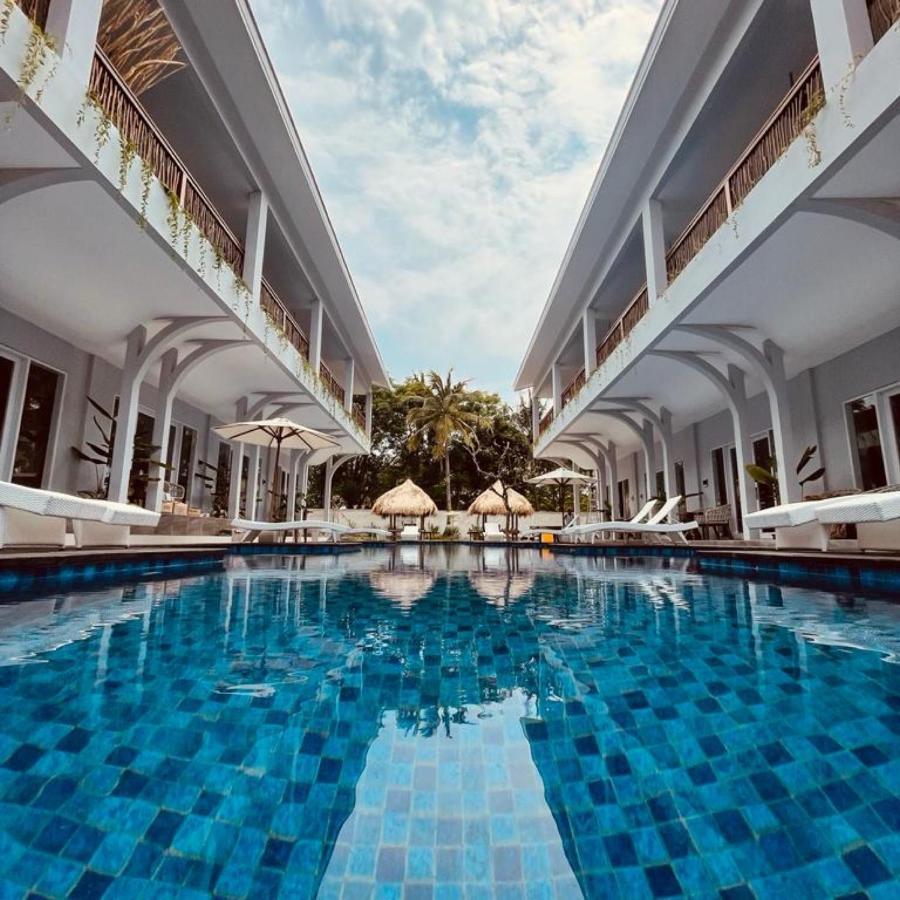 Sea Shell Resort Gili Trawangan Exterior photo