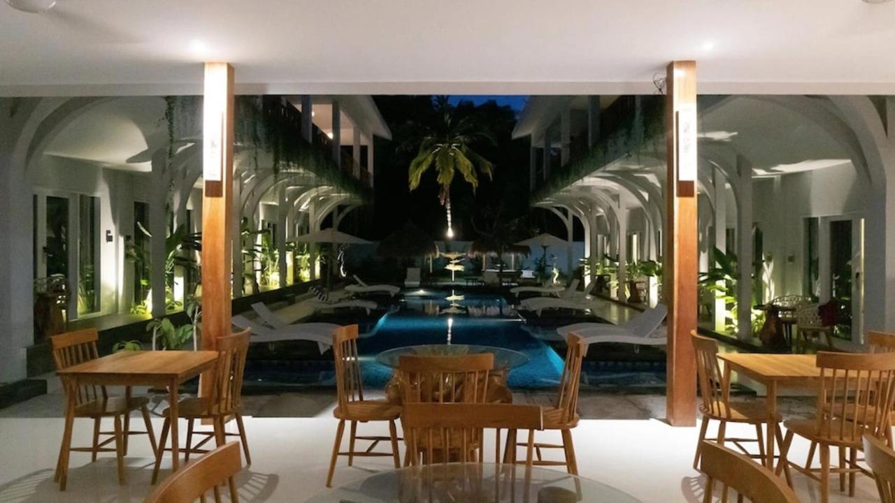 Sea Shell Resort Gili Trawangan Exterior photo